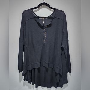 Free People Benedict Canyon Hi-Low Thermal Tee Black S